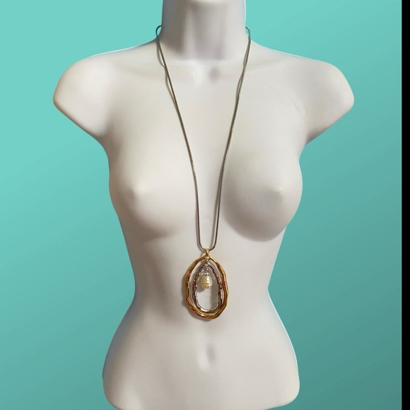 Mixed Metals Pearl Dangle On Long Serpentine Chain Necklace - Picture 7 of 8